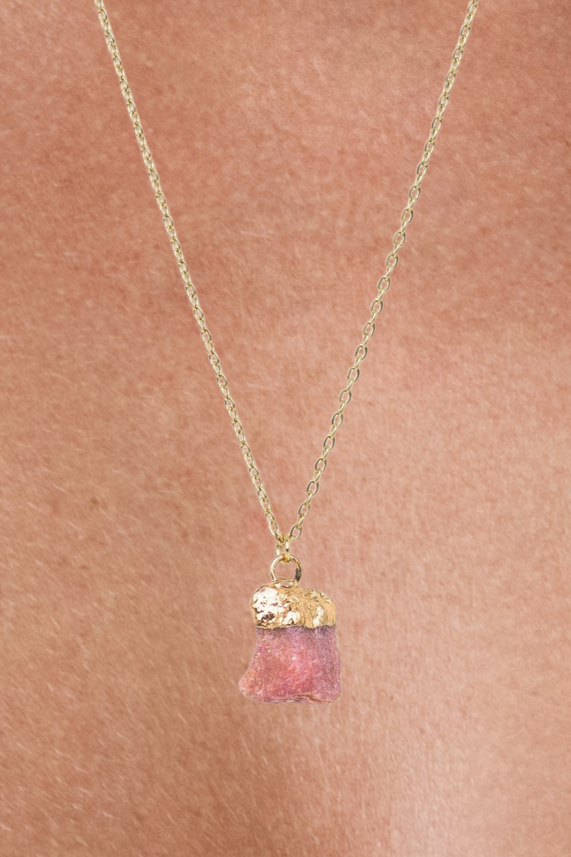 Raw Strawberry Quartz 18k Gold Plated Necklace: Natural Crystal Jewellery for Love, Healing, and Harmony | LiveWell